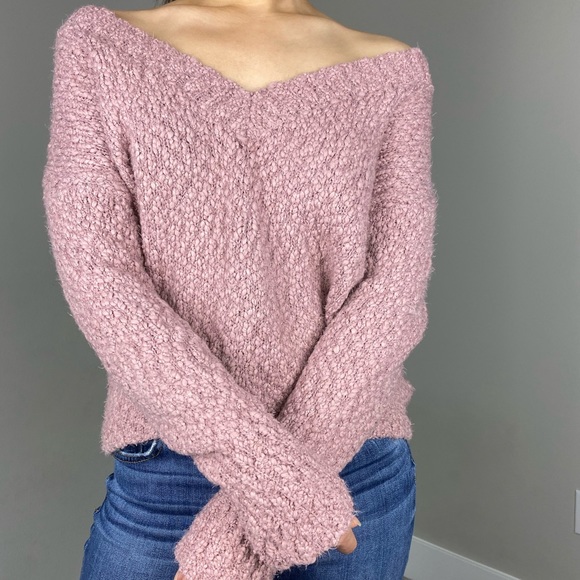 Sweater - Picture 2 of 4